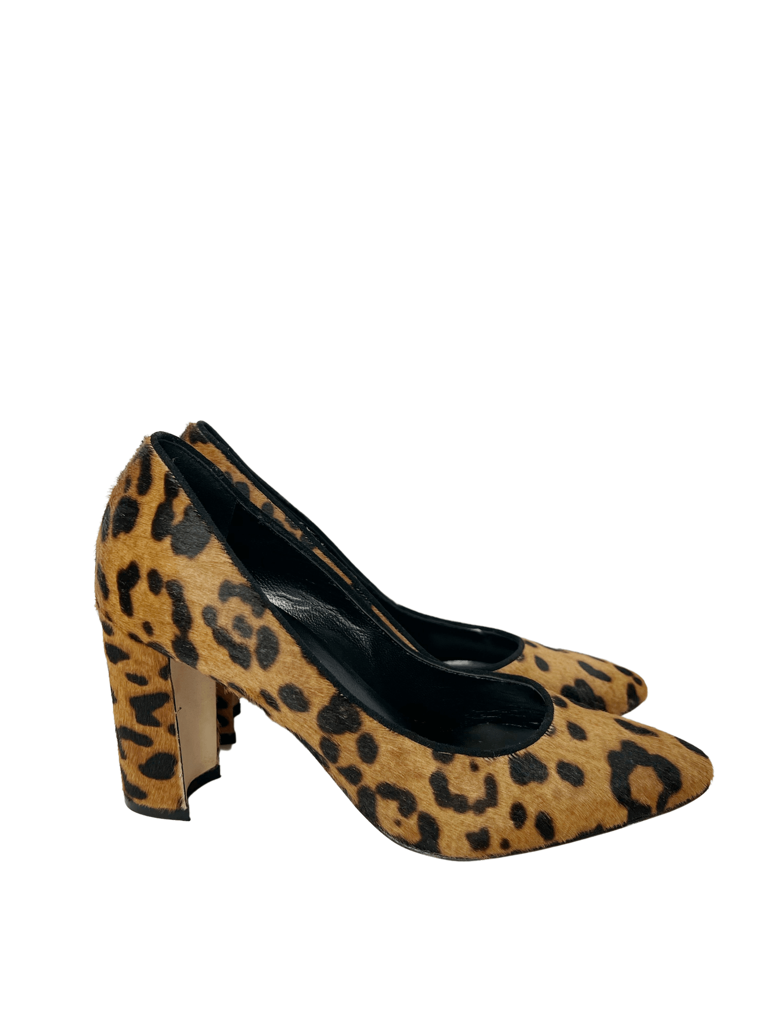 Manolo blahnik leopard deals heels